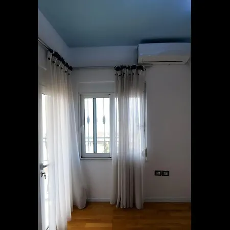 Sion 21 , A Three Bedroom In The Center Of The City Sarandë