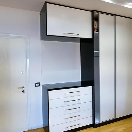 Sion 21 , A Three Bedroom In The Center Of The City Appartement *